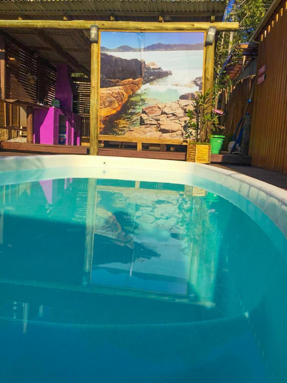 Hindu Box Containers E Cabanas Praia do Rosa Eksteriør billede